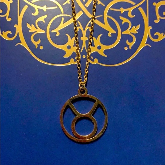 Independent Jewelry - 18K Gold Taurus Zodiac Pendant Necklace